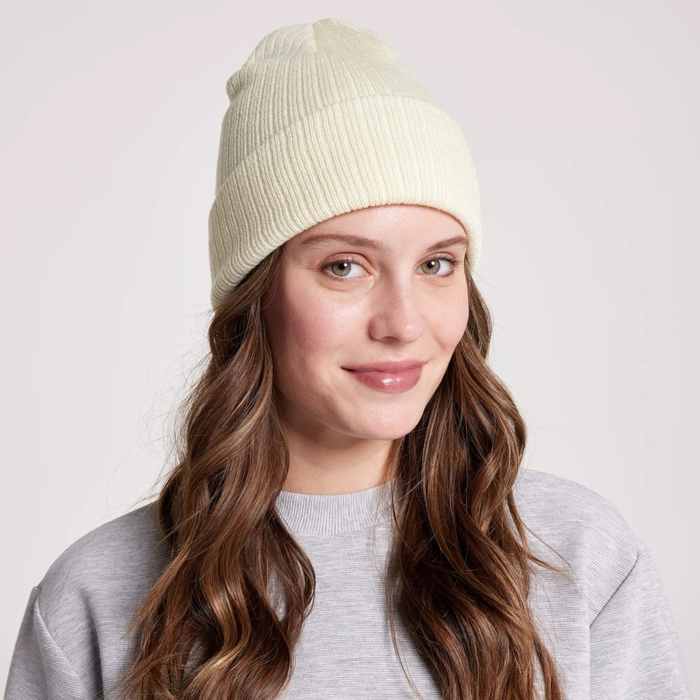 Chic Cream Knit Beanie